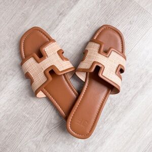 JustFab Tan H-Style Sandals Minimalist Design